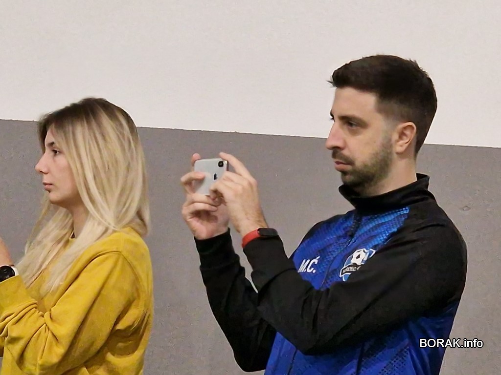 20221021_181107-1024×768-1